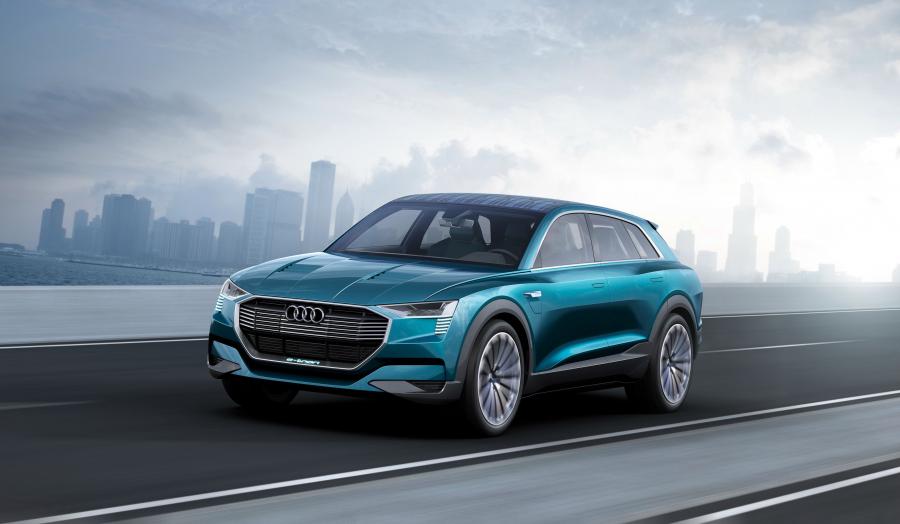  Audi e-tron Quattro Concept 2015 года  (фото 16 из 30)